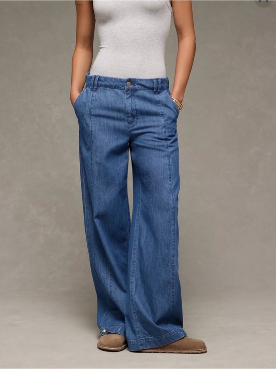 American Eagle Outfitters Denim - American Eagle Baggy Wide-Leg Trouser Jeans | Size 14 Short